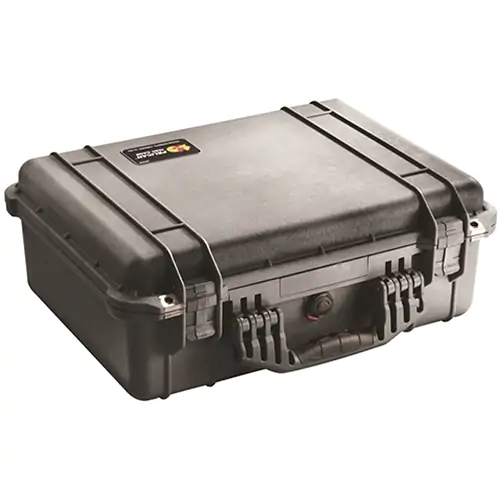 Pelican Medium Case With Foam, Black
