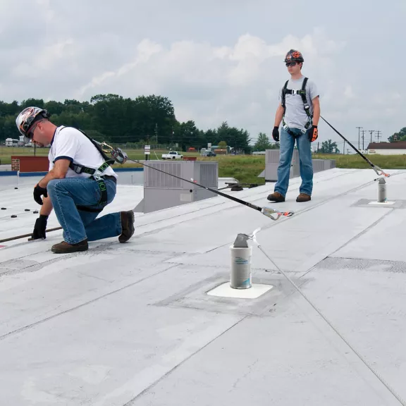 Miller ShockFusion™ Horizontal Lifeline Roof System and Kits : Accommodates Connection Of Fusion Intermediate Post (X11008)Or Sh