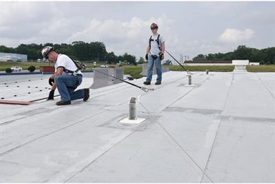 Miller ShockFusion™ Horizontal Lifeline Roof System and Kits : Accommodates Straight Pass-Through Intermediate Connections and C