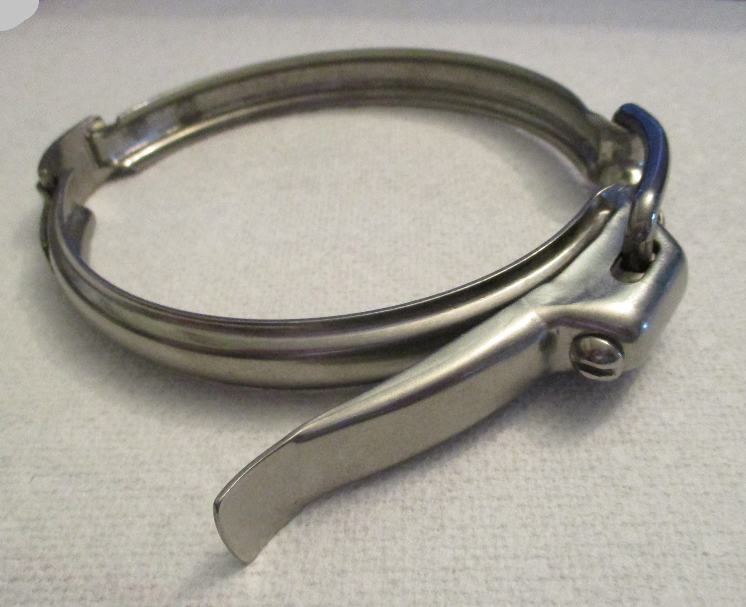 H&M Pipe Toggle Clamp