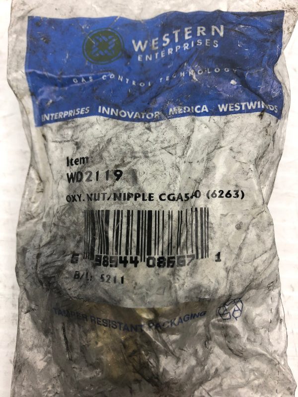 Western DUPLEX ADPT OXY NUT & NIPPLE