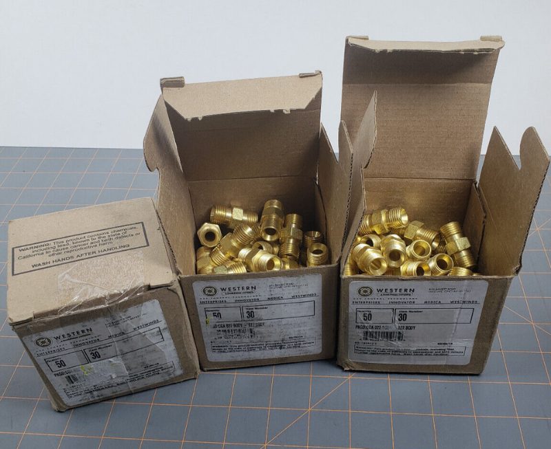 Western CGA 022 HOSE COUPLER/ #30