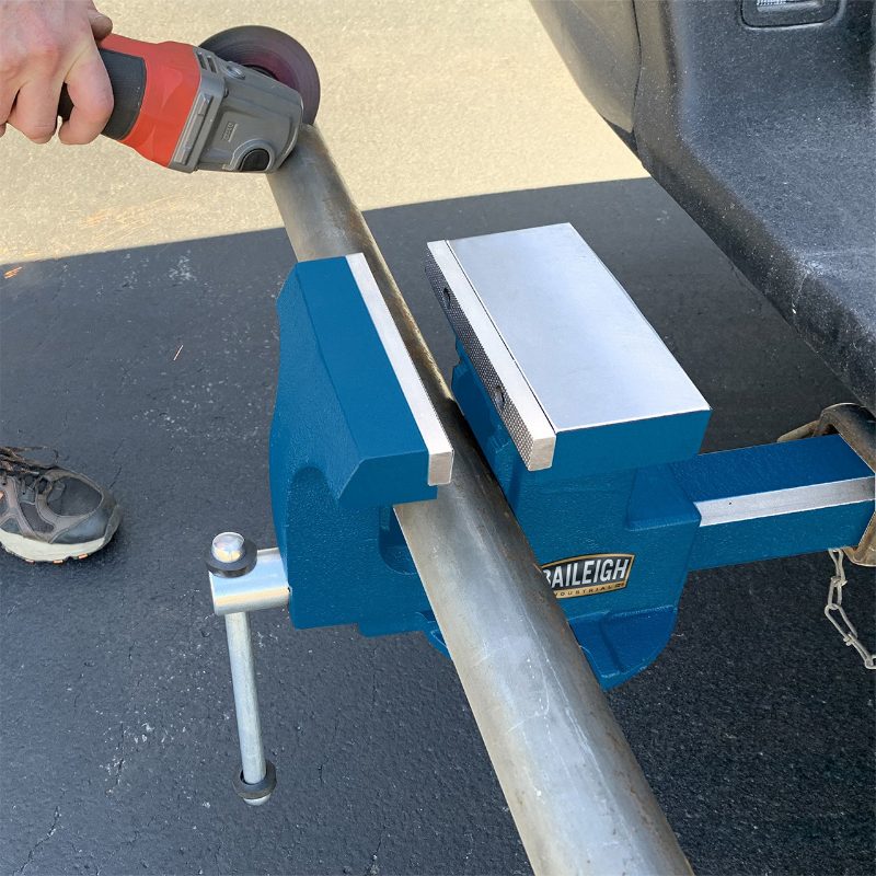BV-6HV; Baileigh Industrial 6" Heavy Duty Hitch/Bench Mounted Vise