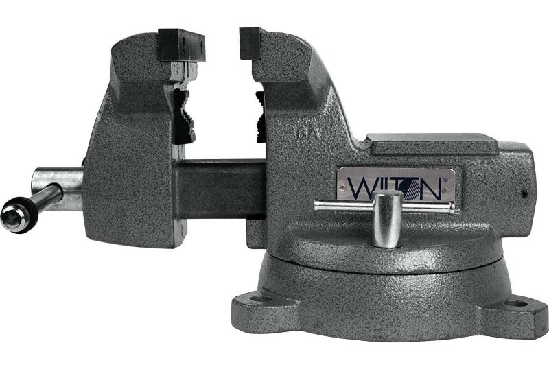 746, Mechanics Vise 6" Jaw with Swivel Base