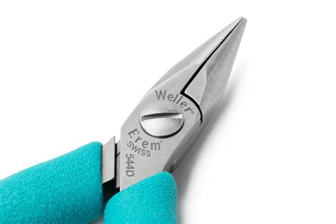 544D NEEDLE NOSE PLIER