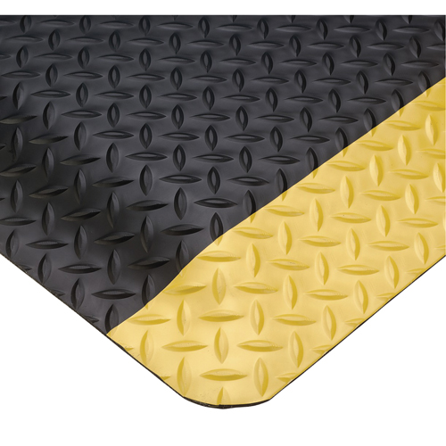 Select No. 495 Mats, Diamond, 3' x 75' x 9/16", Black/Yellow, PVC