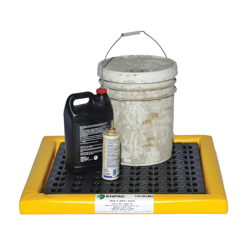 Poly-Spillpad™ Pads, 24" L x 24" W x 2" H, 2 US gal. Spill Capacity