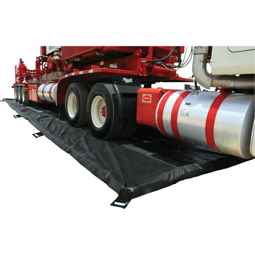 Ultra-Containment Berms®, 1496 US gal. Capacity, 12' W x 50' L x 4" H, Foam Wall