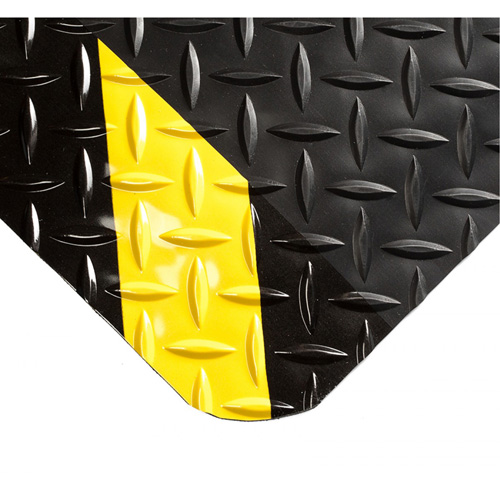 SpongeCote® Mats No.415, Diamond, 3' x 20' x 9/16", Black/Yellow, PVC Sponge