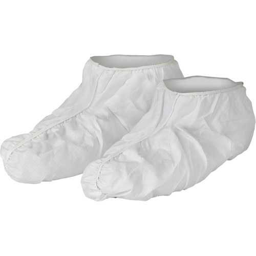 KleenGuard™ A40 Shoe Covers, One Size, Microporous, White