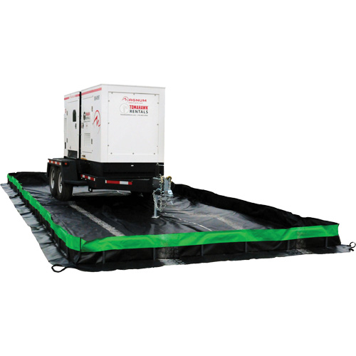 Collapsible Wall Ultra-Containment Berm®, 269 US gal. Capacity, 6' W x 6' L x 12" H, Hinge Bracket