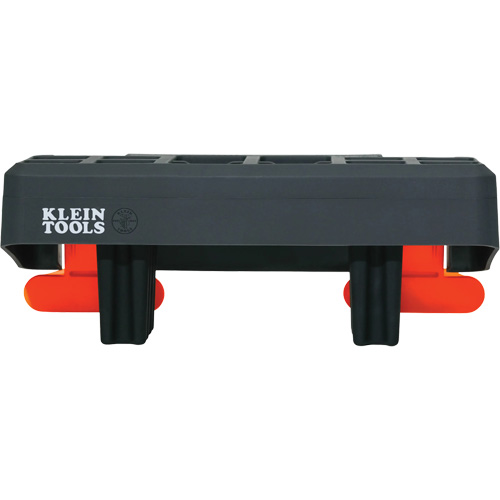 Tool Holder Module for Rail System
